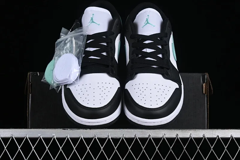 All categories Air Jordan Jordan series basketball shoes Air Jordan 1 Low Air Jordan 1 Low AJ1 Joe 1 mint black green low-top cultural basketball shoes 553558-131